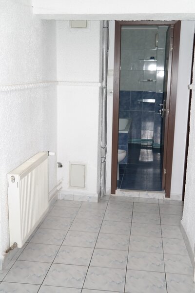 Oltenitei, Pict. Dumitrescu, 10 min metrou, parc, centrala termica, an 1985
